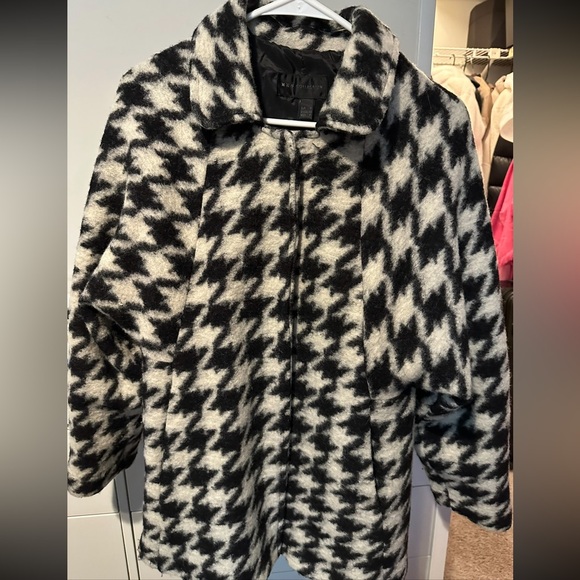 Mango Black and White Houndstooth Teddy Jacket - Picture 1 of 1